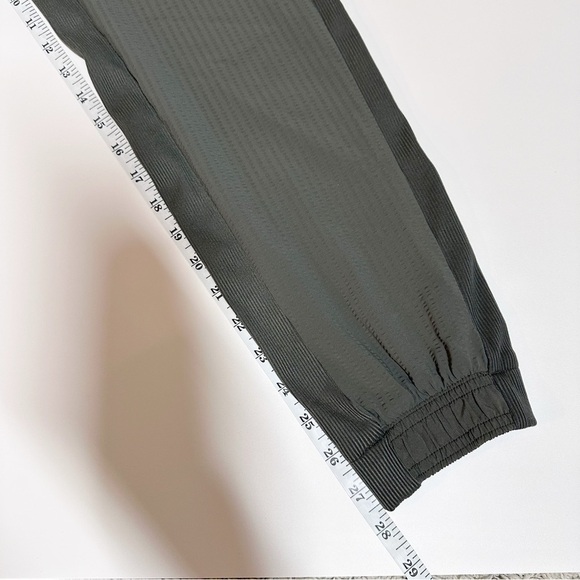 Athleta Textured Jogger Pants Size 0 - Picture 9 of 10